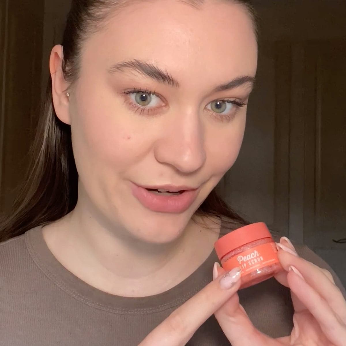 Peach Sugar Lip Scrub - Give Me Cosmetics